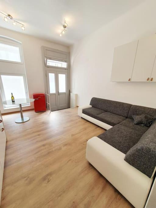 Apartamento Urbanes In *
